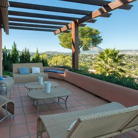 Anemona Villa *